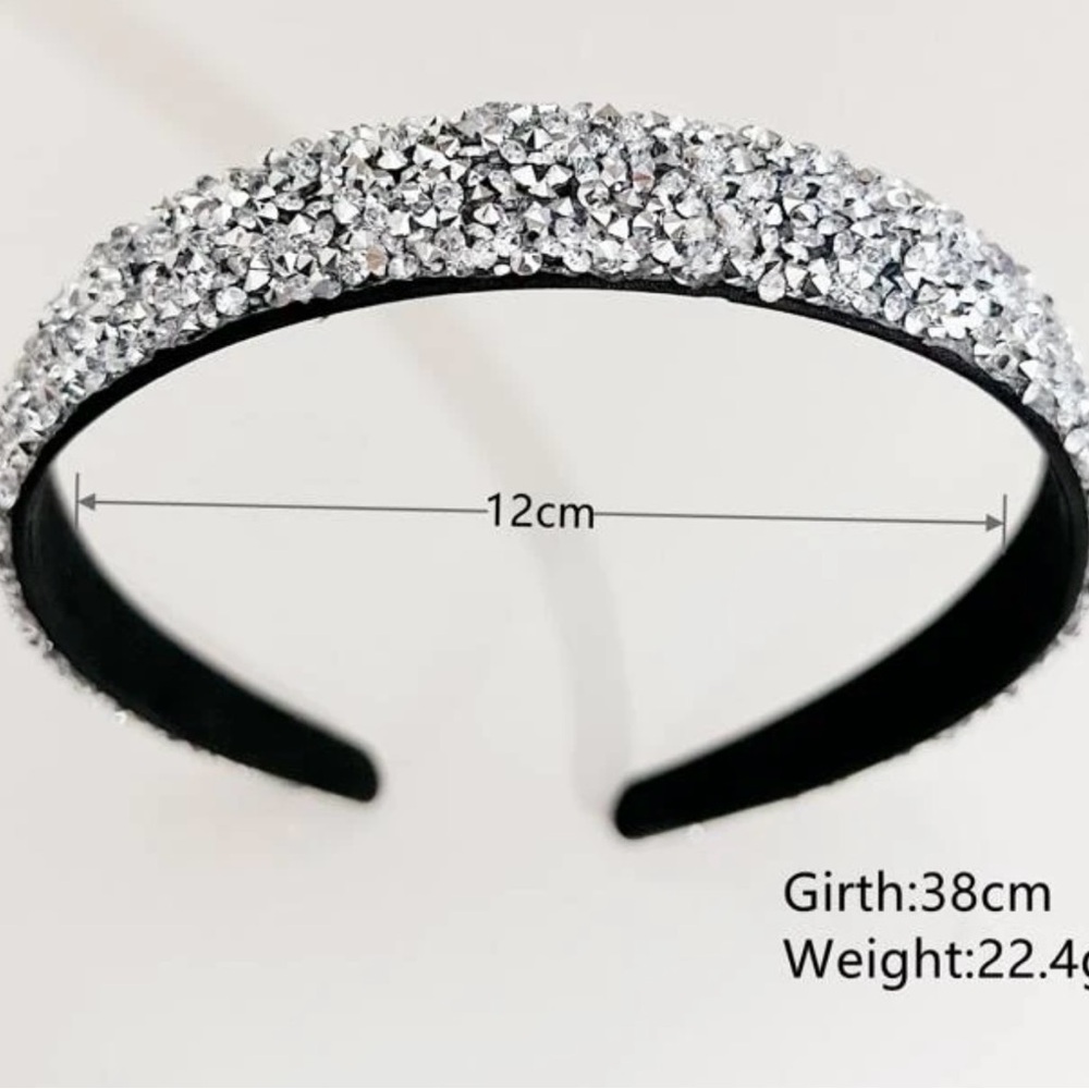 Elegant Silver Rhinestone Headband - Picture 3 of 4